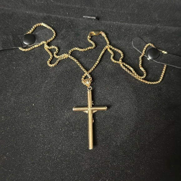 Necklace - Picture 8 of 16